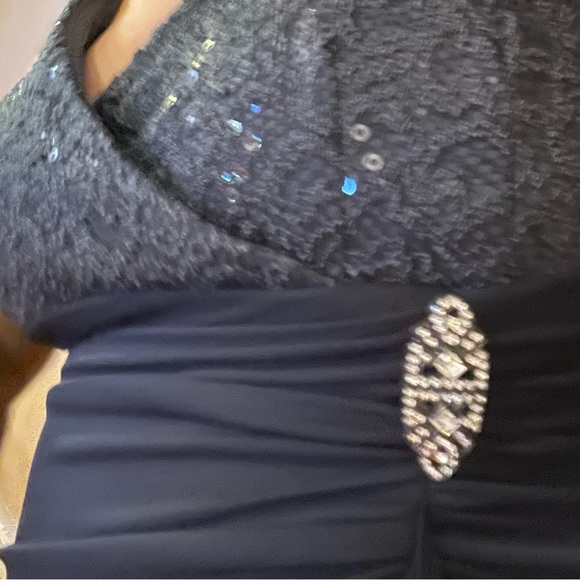 NWT elegant blue/grey gown - Picture 9 of 15